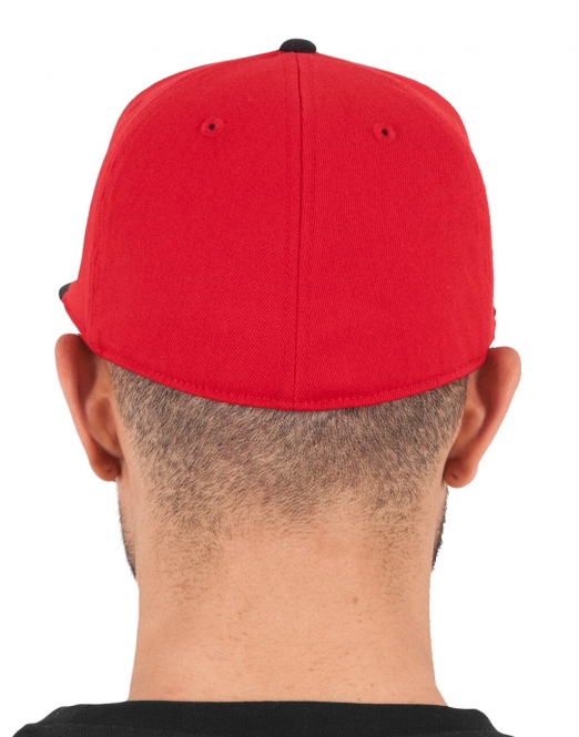 Premium 210 Fitted 2-Tone – Premium 210 Fitted 2 Tone