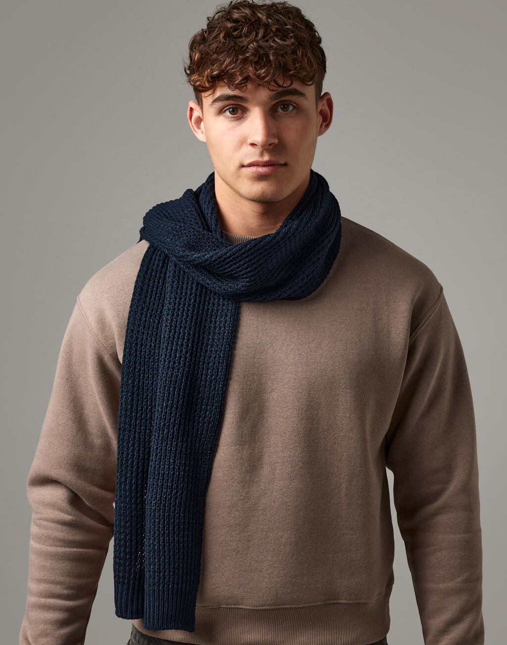 055_69_201_m-2025_01.jpg Classic Waffle Knit Scarf – Bild 1