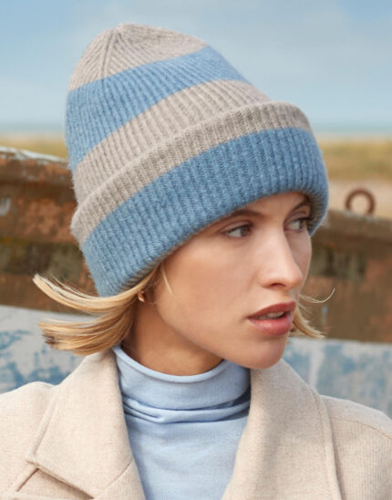 Colour Block Beanie – 107 69 065 m 2025 01.jpg