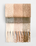 Fluffy Check Scarf – Bild 7