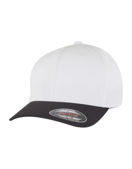 Flexfit Tech Water Repellent Cap – 907 68 150 f 2026 01.jpg