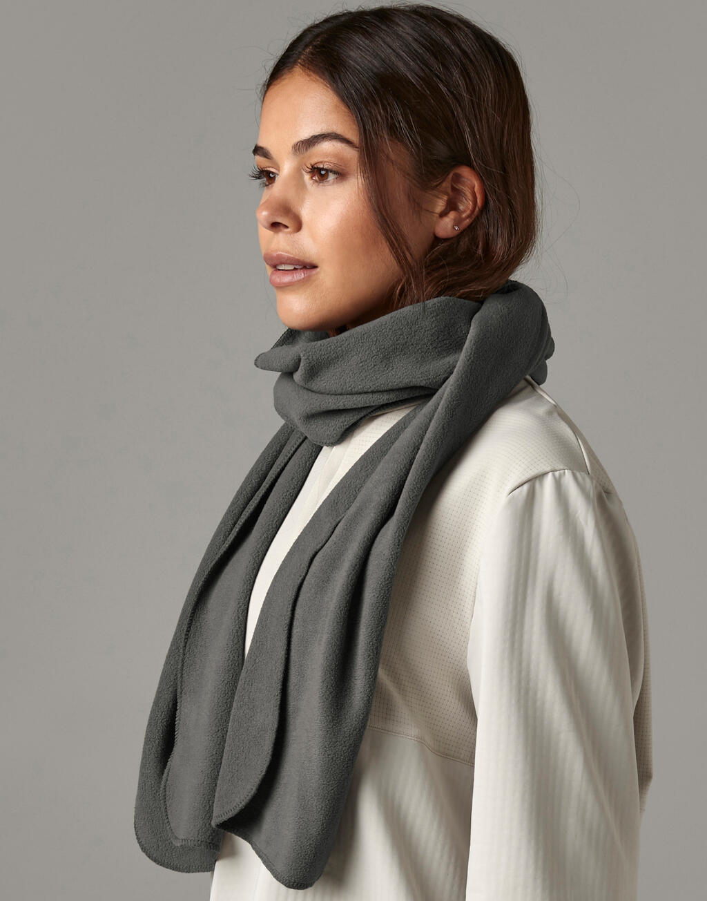 957_69_105_m-2025_01.jpg Recycled Fleece Scarf – Bild 1