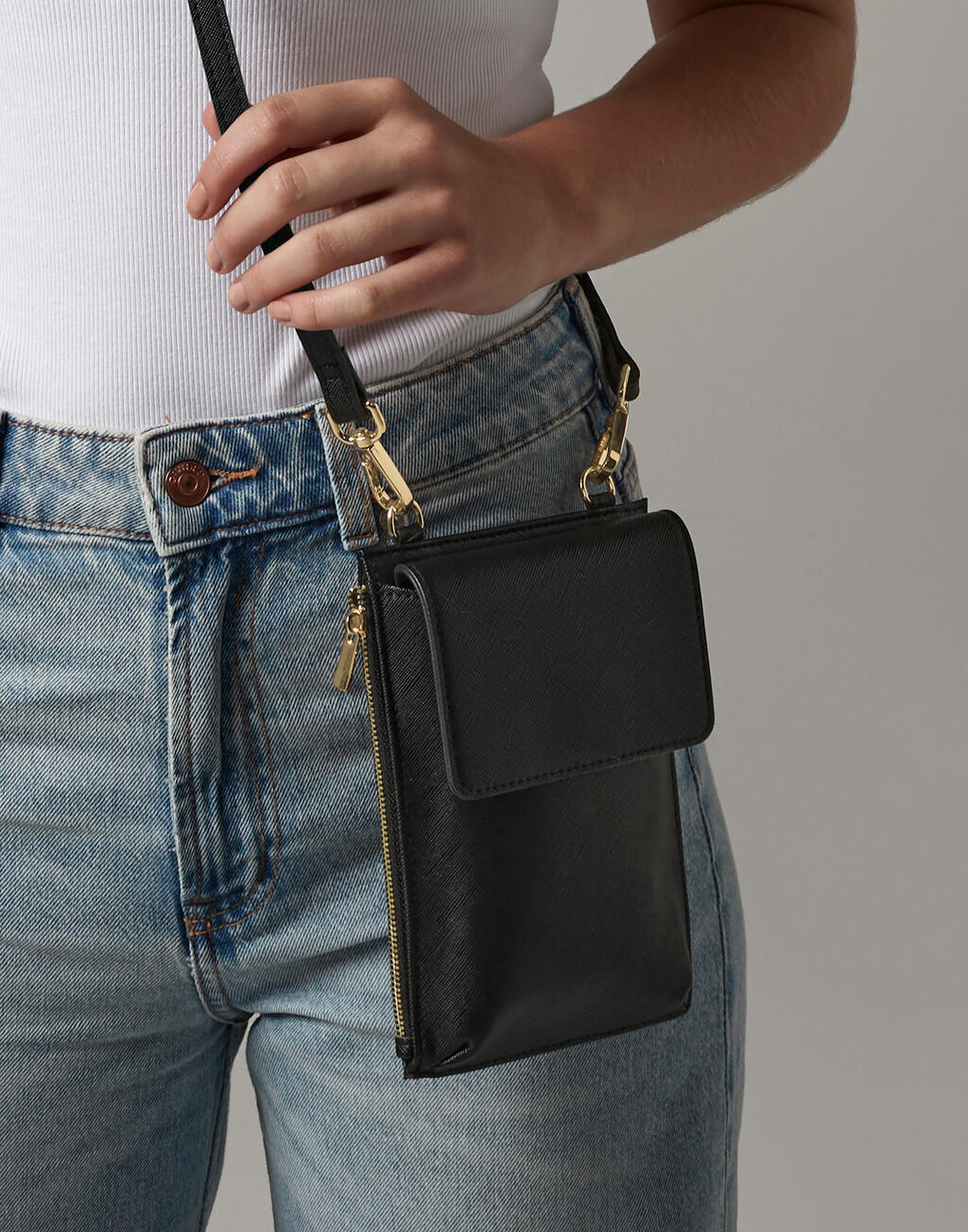 990_29_101_m-2025_01.jpg Boutique Cross Body Phone Pouch – Bild 1
